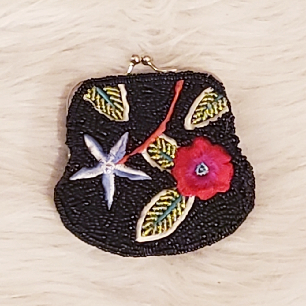 Vintage Embroidered Beaded Coin Purse